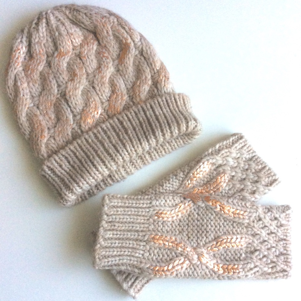 Bettina Beanie and Glove Set OS Made in Italy
